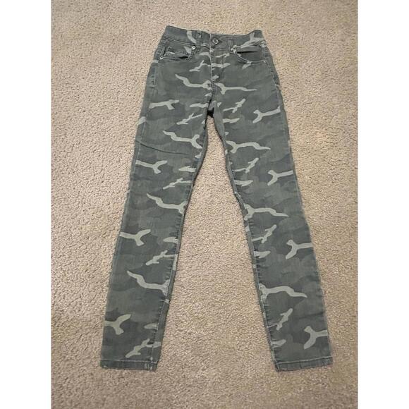 Maurice’s Women’s Skinny Jeans Stretch Camo Size XS Short - Picture 1 of 8